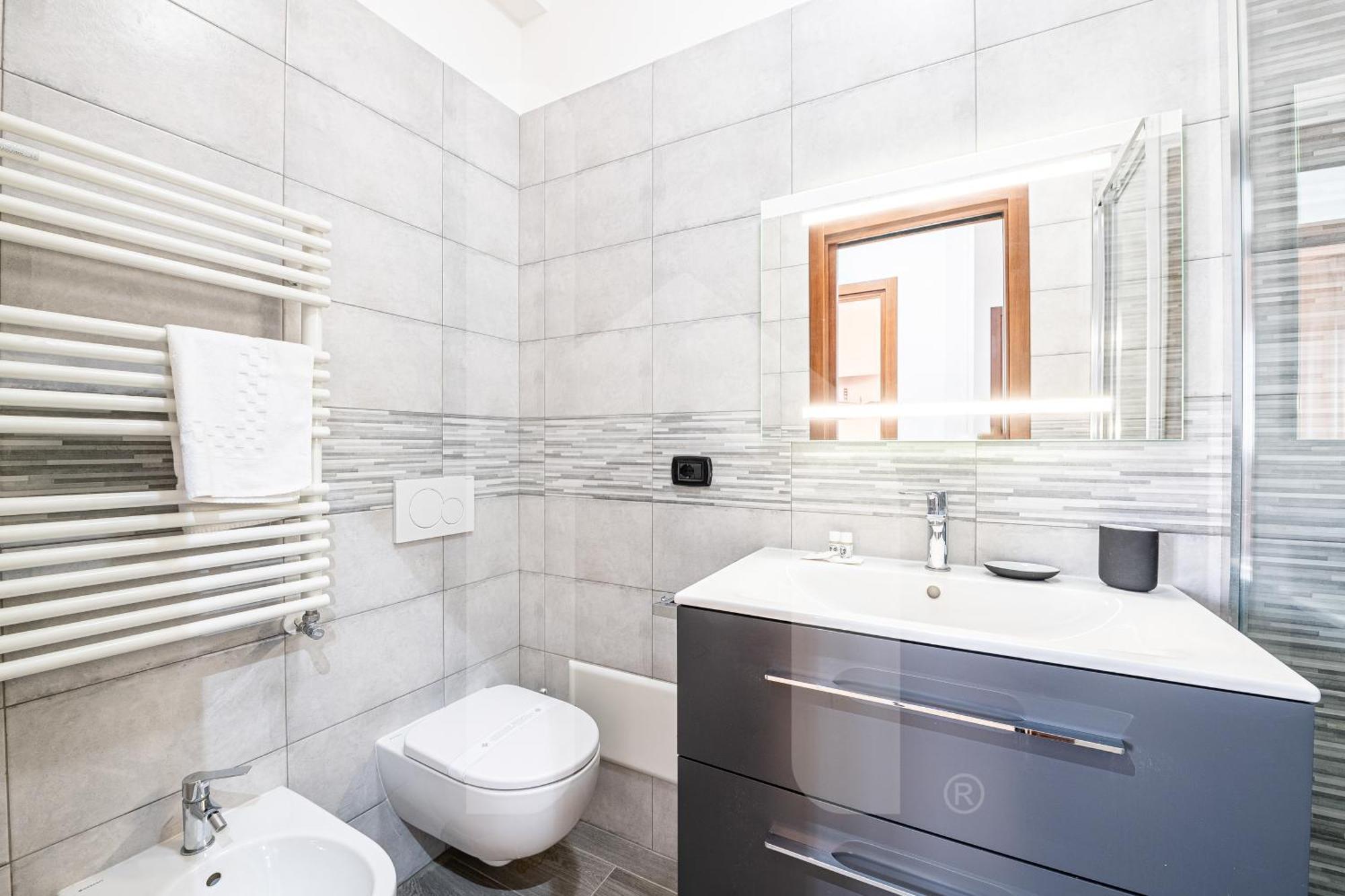 Homiday - Pisa - Elegant Apartment- 3 Camere 2 Bagni Dış mekan fotoğraf